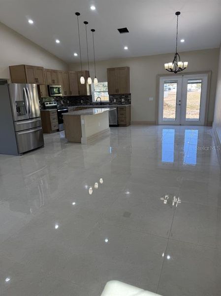 Spacious, unfurnished interior of a new home in , Okeechobee (Image 16).