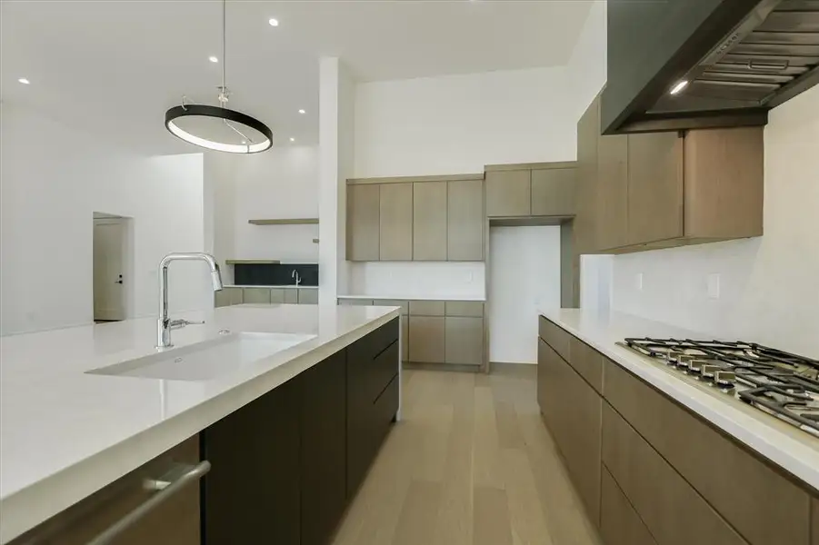 Furnished interior view inside a new home in , Horseshoe Bay (Image 7).