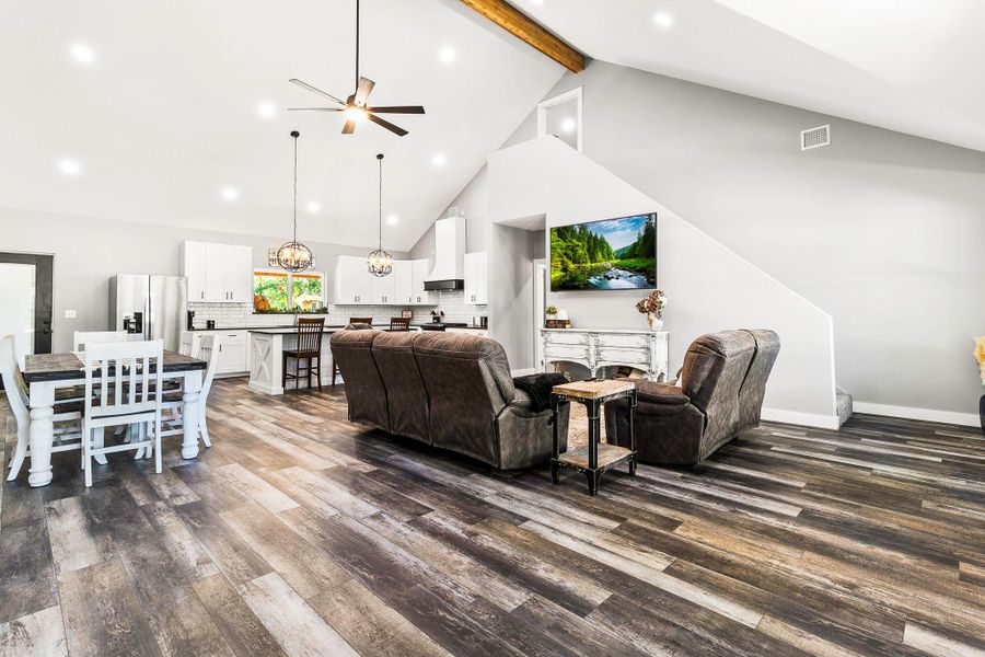Furnished interior view inside a new home in , Normangee (Image 9).