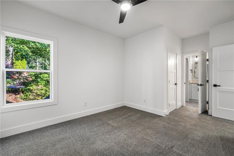 Spacious, unfurnished interior of a new home in , Jefferson (Image 34).