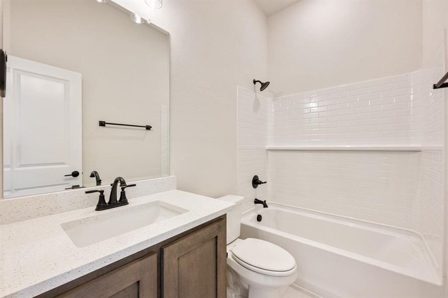 Image 28 of a home in The Retreat at North Grove 60. Image 28 of a home in The Retreat at North Grove 60.