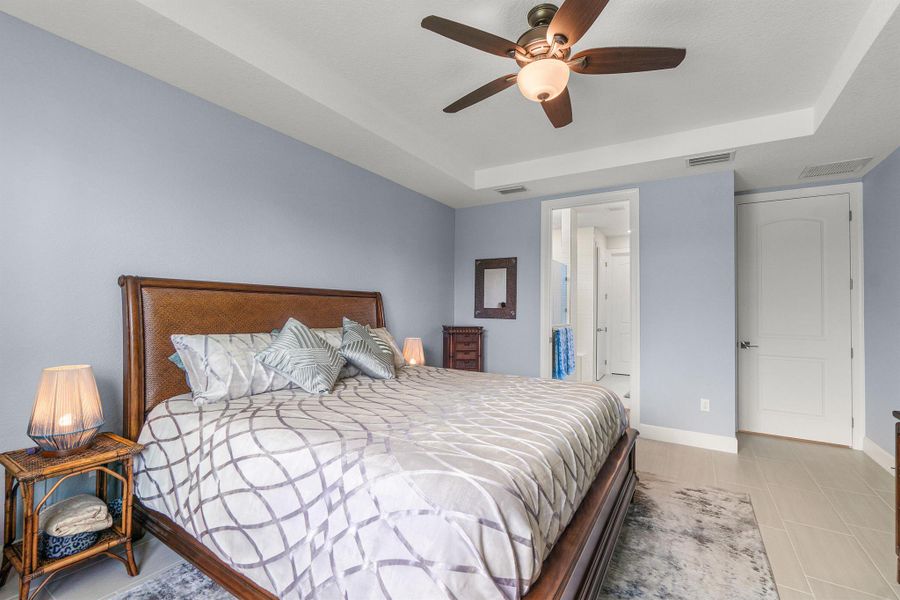 Furnished interior view inside a new home in , Port St. Lucie (Image 25).