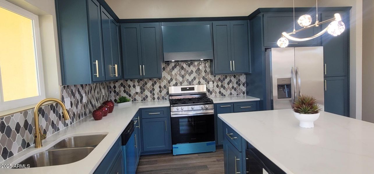 20251024_141933 20251024_141933