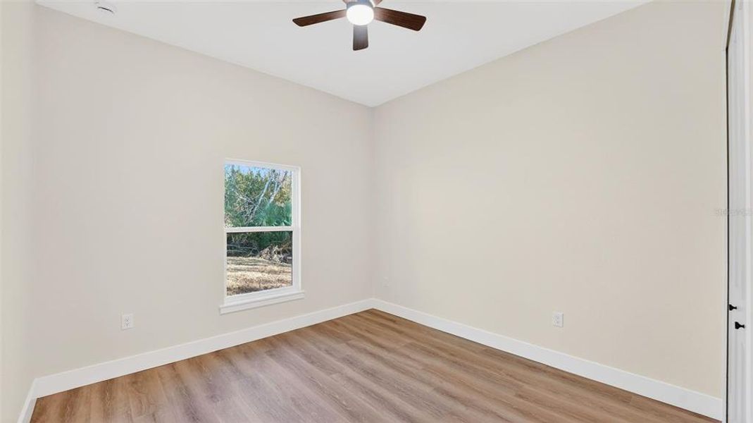Spacious, unfurnished interior of a new home in , Debary (Image 33).