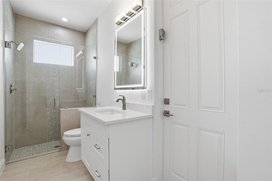 Furnished interior view inside a new home in , Cape Coral (Image 14).