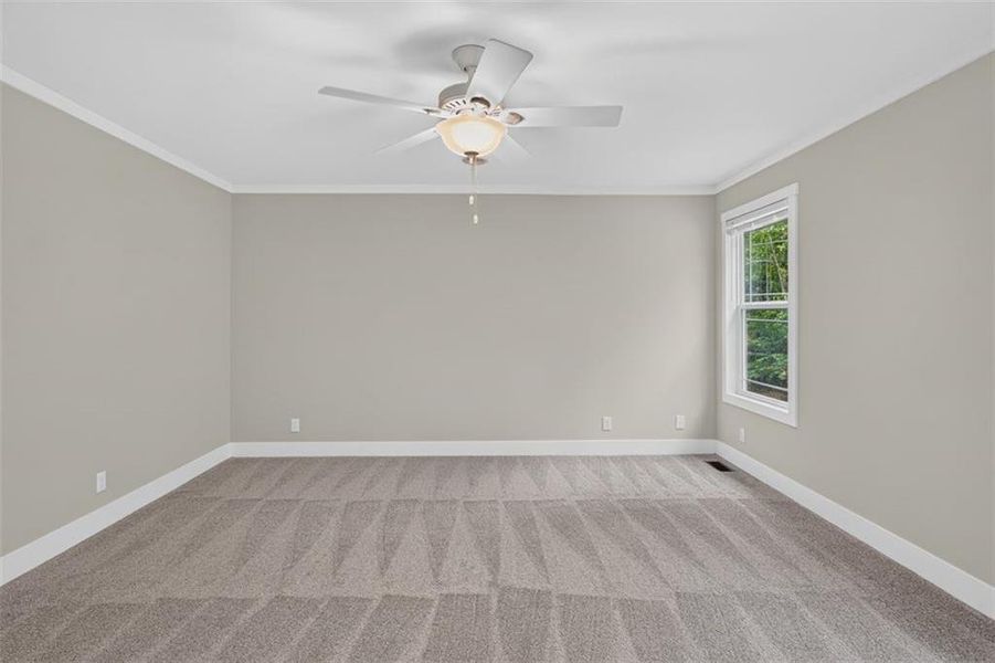 Spacious, unfurnished interior of a new home in , Waleska (Image 19).