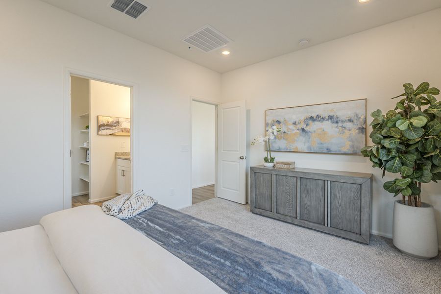 Furnished interior view inside a new home in North Copper Canyon, Surprise (Image 22). Furnished interior view inside a new home in North Copper Canyon, Surprise (Image 22).