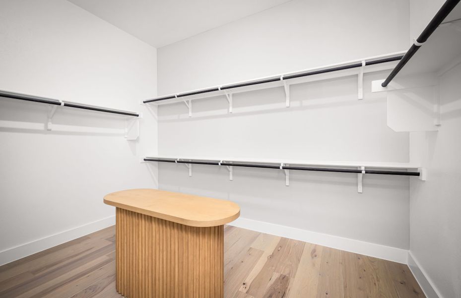 Spacious, unfurnished interior of a new home in Kuempel Estates, Pflugerville (Image 19). Spacious, unfurnished interior of a new home in Kuempel Estates, Pflugerville (Image 19).