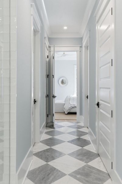 Spacious, unfurnished interior of a new home in , Mount Pleasant (Image 41).