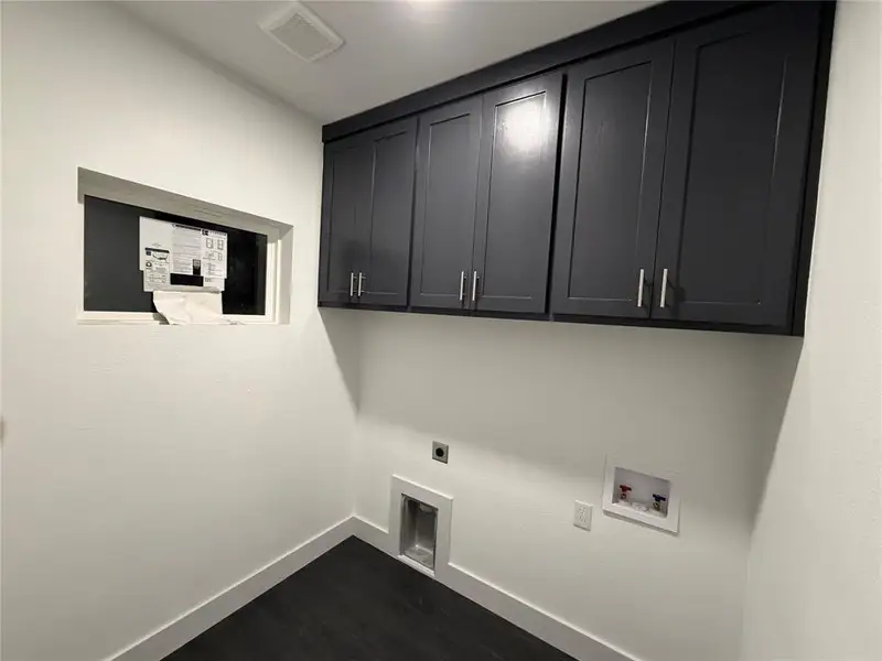 Image 25 of a home in . Image 25 of a home in .