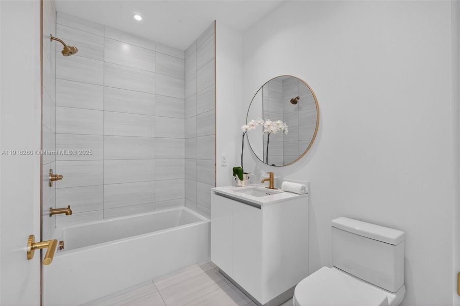 Furnished interior view inside a new home in Mr. C Residences, Miami (Image 23).