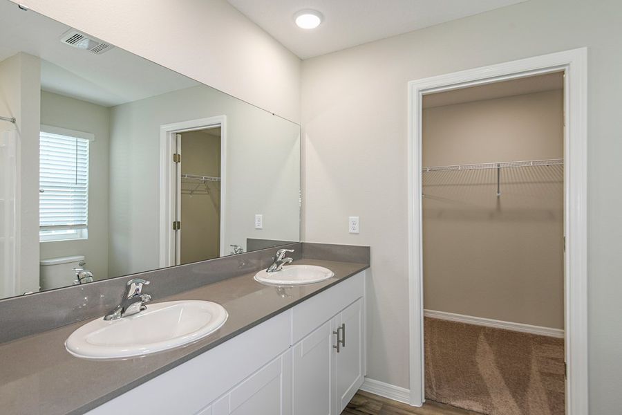 Furnished interior view inside a new home in Scenic Terrace, Haines City (Image 7).