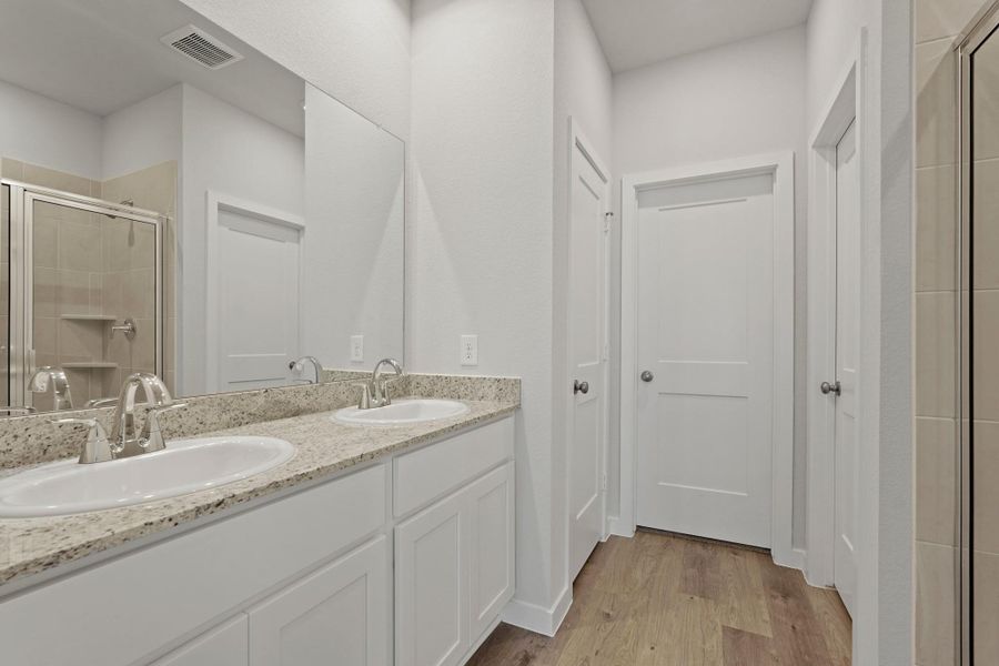 Image 16 of a home in Barrett Crossing. Image 16 of a home in Barrett Crossing.