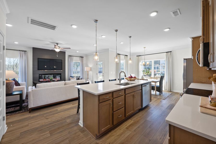 Furnished interior view inside a new home in Chestnut Creek Crossing, Collegedale (Image 10).