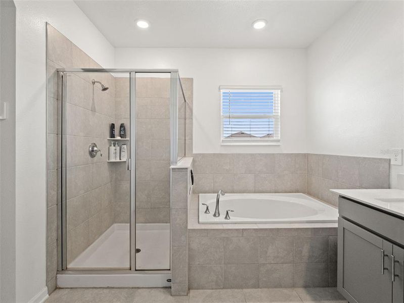 Furnished interior view inside a new home in Wellness Ridge, Clermont (Image 22).