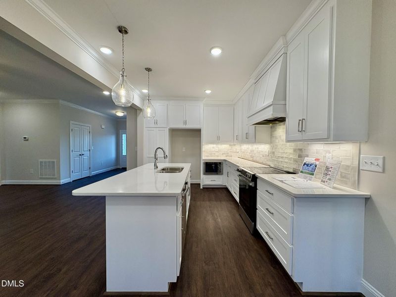 214f3d36-7737-4ff8-8a97-bcc2c075b536