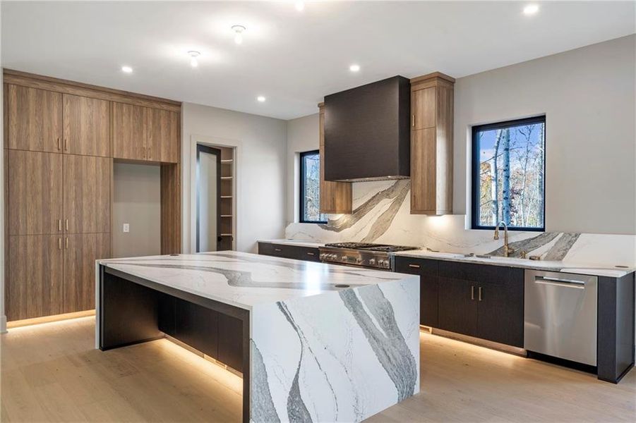 Furnished interior view inside a new home in Aster, Roswell (Image 7). Furnished interior view inside a new home in Aster, Roswell (Image 7).