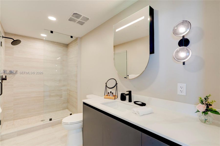 Furnished interior view inside a new home in , Miami Beach (Image 10).