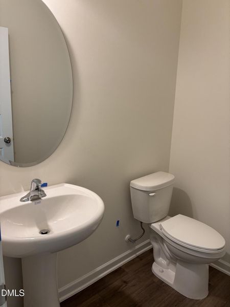 powder room (2) powder room (2)