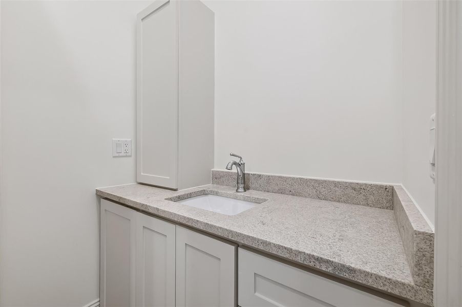 Image 37 of a home in .