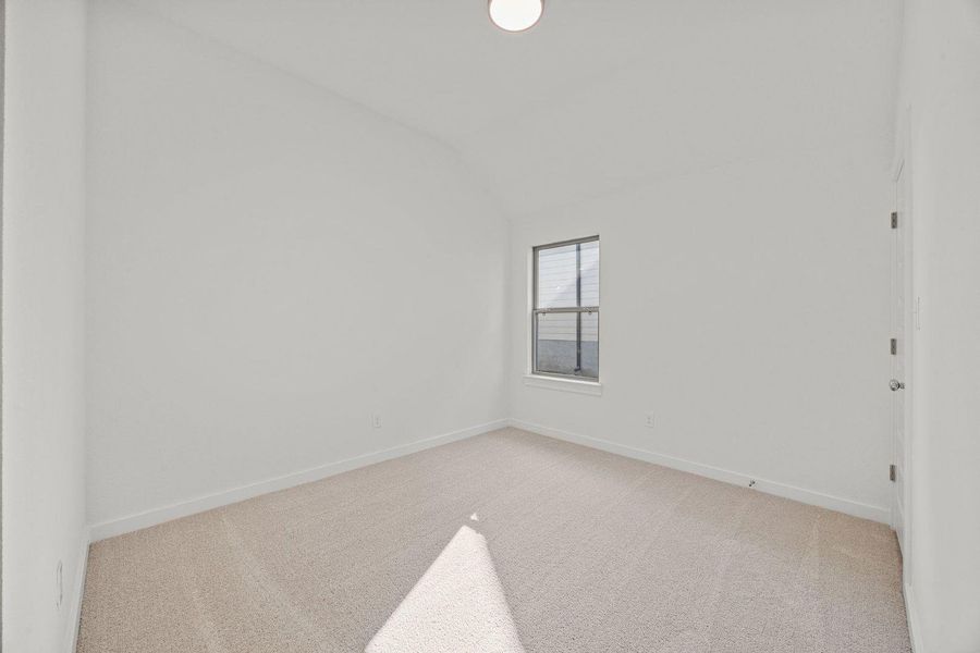 Spacious, unfurnished interior of a new home in Prairie Winds, Hutto (Image 28).