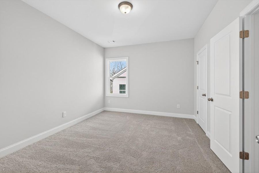 Spacious, unfurnished interior of a new home in Hemingway, Flowery Branch (Image 18). Spacious, unfurnished interior of a new home in Hemingway, Flowery Branch (Image 18).