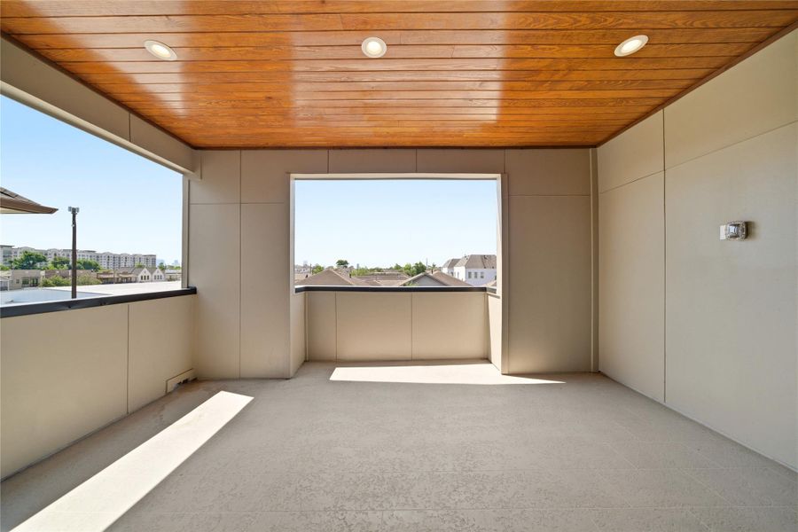 Exterior details and patio area of a home in , Houston (Image 27).