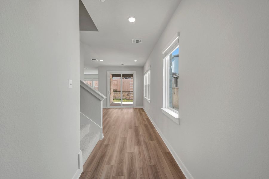Spacious, unfurnished interior of a new home in Park Central, Georgetown (Image 20).
