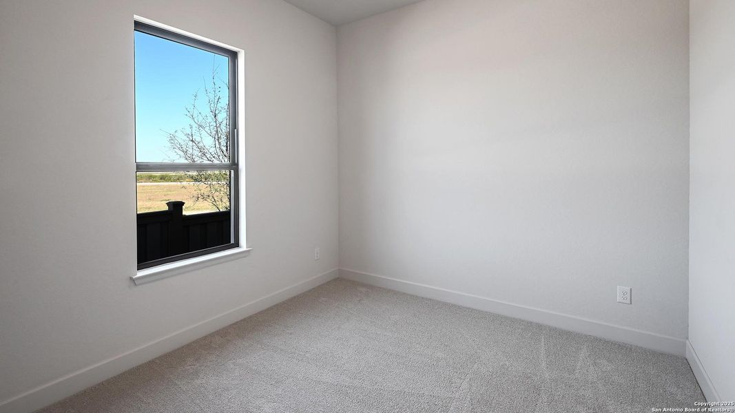 Spacious, unfurnished interior of a new home in Mayfair 50', New Braunfels (Image 15).