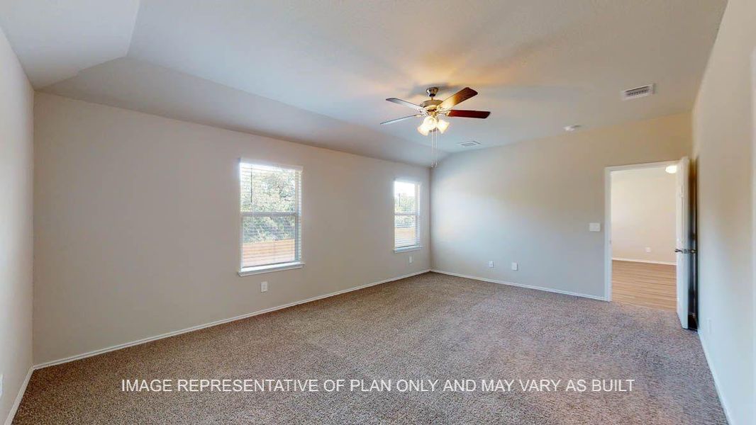 Spacious, unfurnished interior of a new home in Reserve at Mallard Lakes, Orange (Image 23).