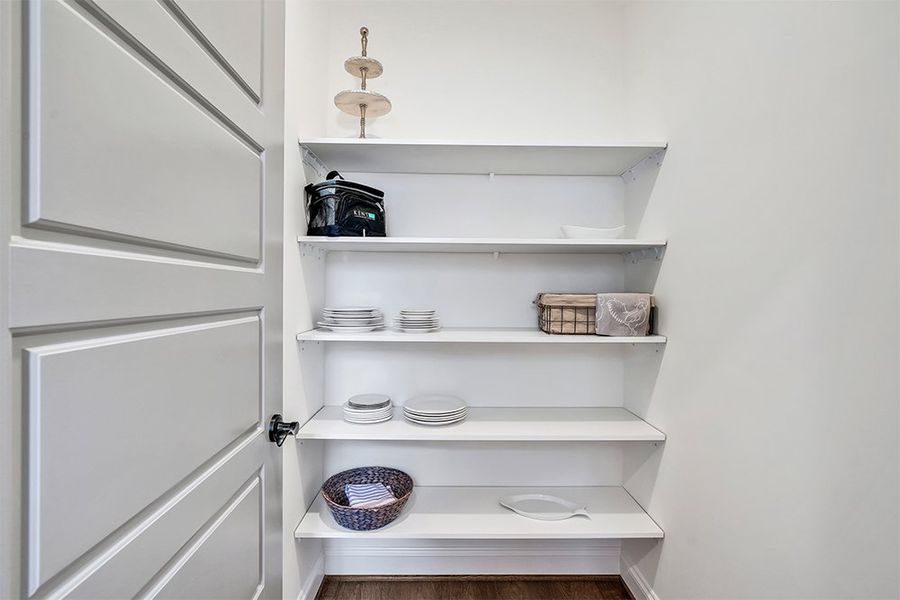 Lumina Island, Kitchen