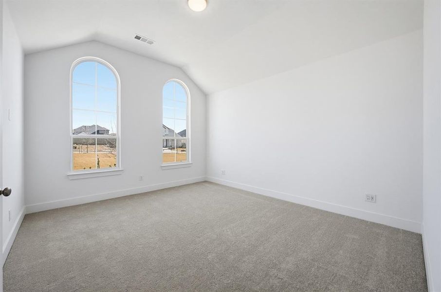 Spacious, unfurnished interior of a new home in Pecan Square, Northlake (Image 14).