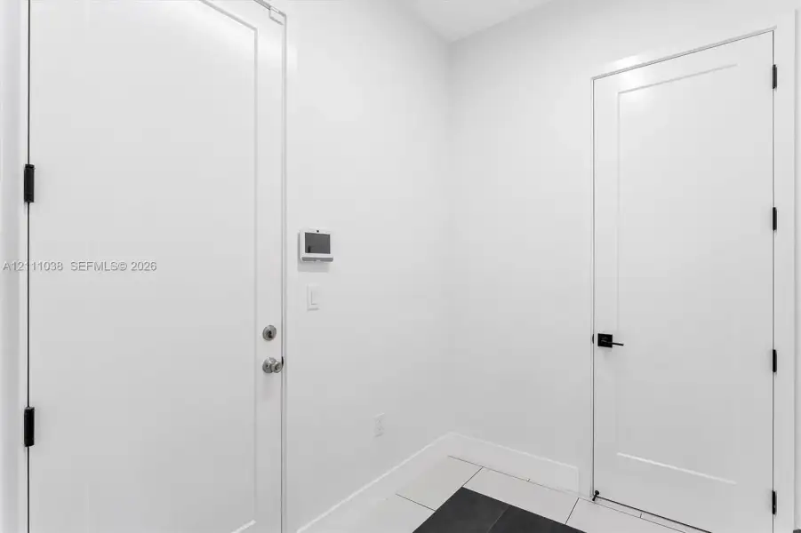 Spacious, unfurnished interior of a new home in , Boca Raton (Image 67).