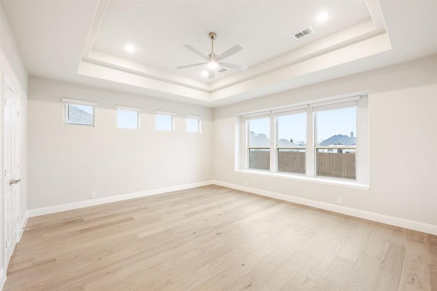 Spacious, unfurnished interior of a new home in Hayes Crossing, Midlothian (Image 32).