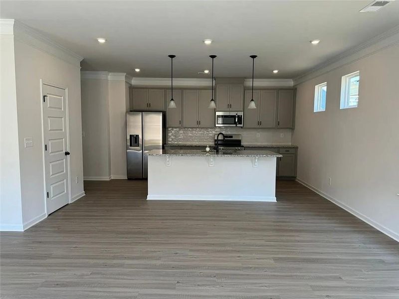 Spacious, unfurnished interior of a new home in , Cartersville (Image 20).