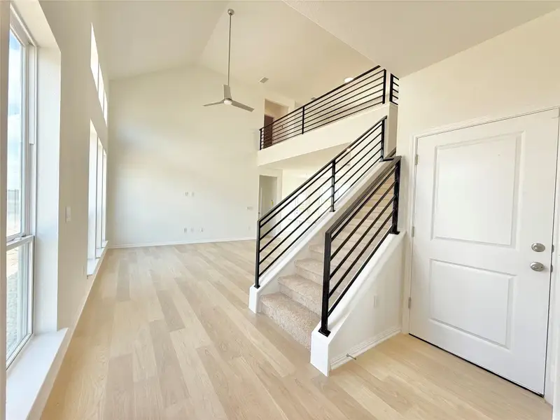 Spacious, unfurnished interior of a new home in Porter Country, Buda (Image 23). Spacious, unfurnished interior of a new home in Porter Country, Buda (Image 23).