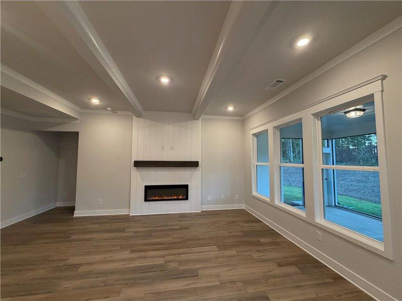 Spacious, unfurnished interior of a new home in Mallard’s Landing, Jefferson (Image 22). Spacious, unfurnished interior of a new home in Mallard’s Landing, Jefferson (Image 22).