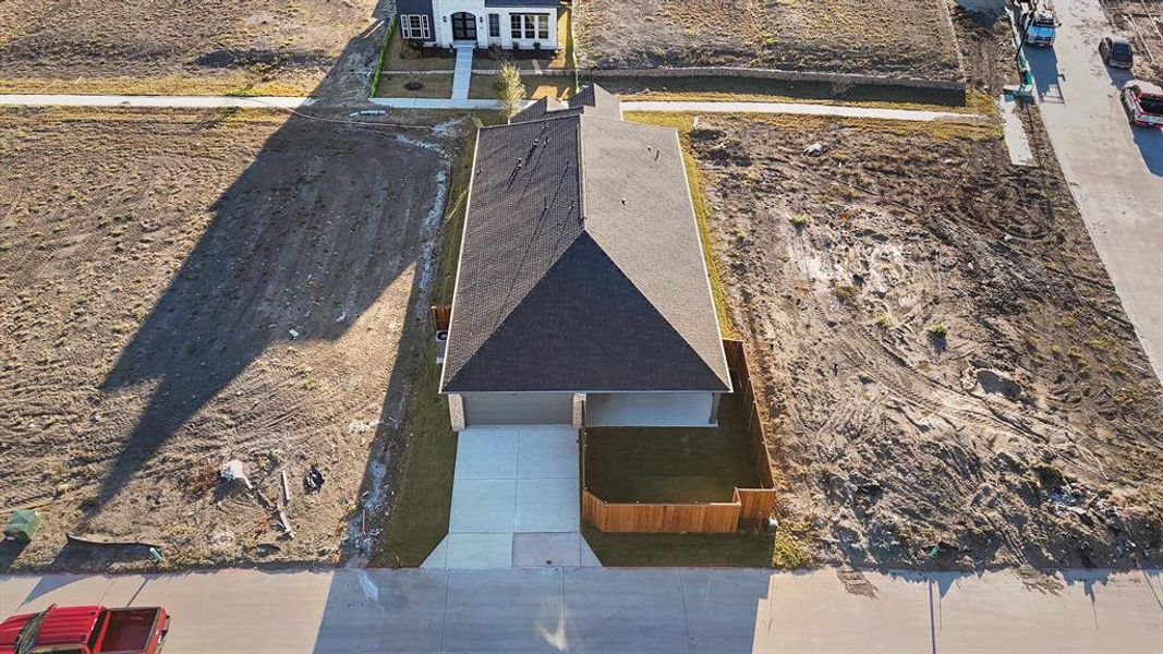Image 35 of a home in Edgewater. Image 35 of a home in Edgewater.