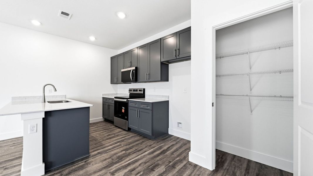 Furnished interior view inside a new home in The Arbor Townhomes, Kingsport (Image 7).