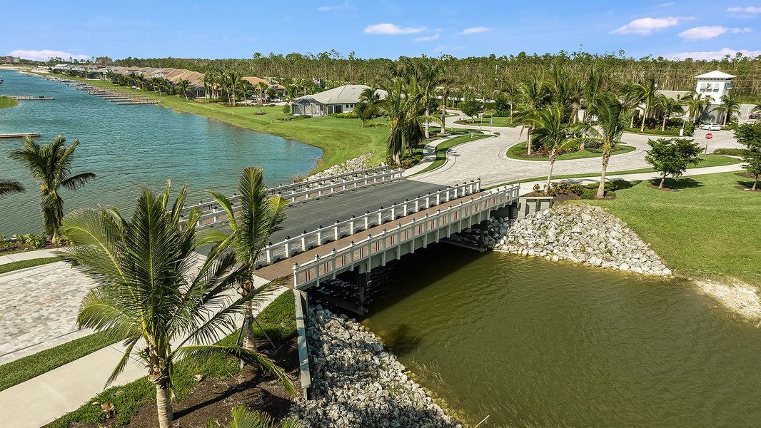 Image 42 of a home in Esplanade Lake Club.