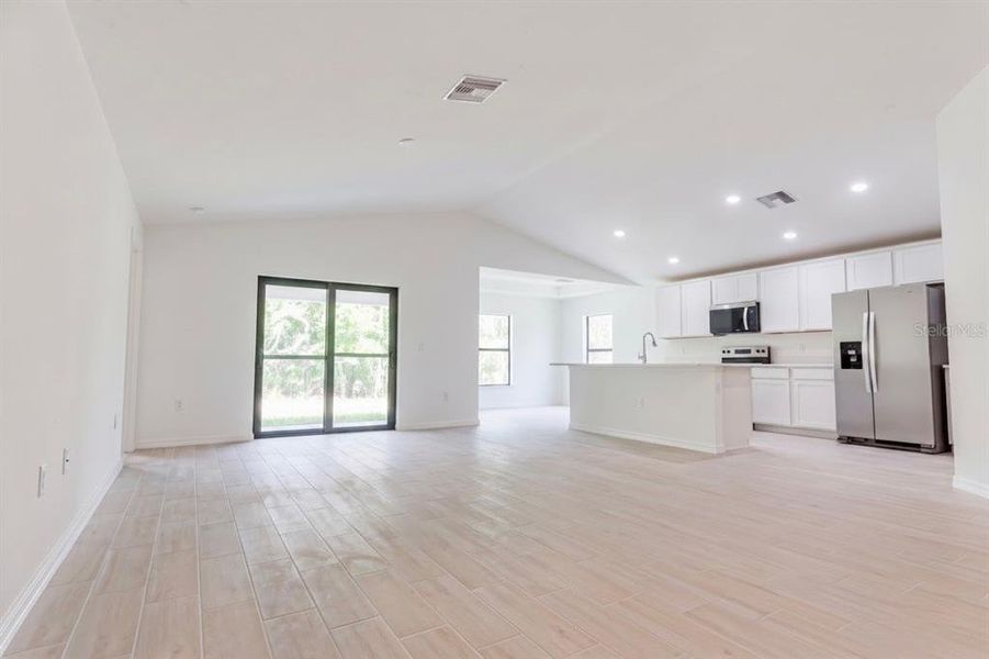 Spacious, unfurnished interior of a new home in , Citrus Springs (Image 7). Spacious, unfurnished interior of a new home in , Citrus Springs (Image 7).