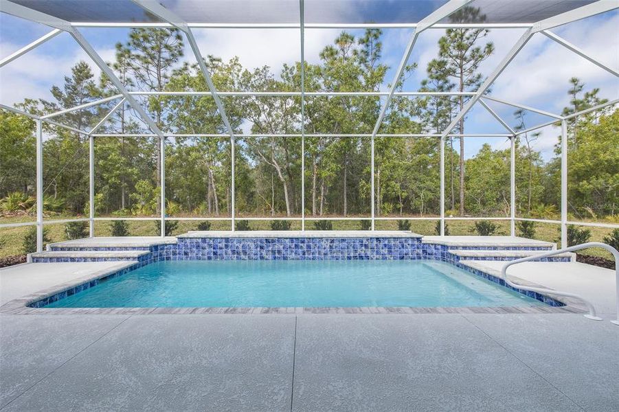 Exterior details and patio area of a home in , Homosassa (Image 25).