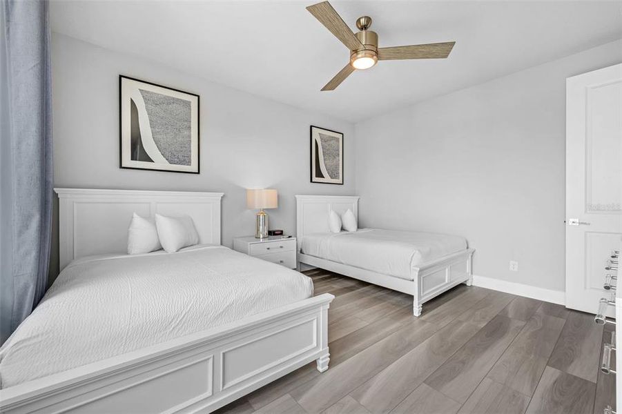 Furnished interior view inside a new home in , Kissimmee (Image 16).