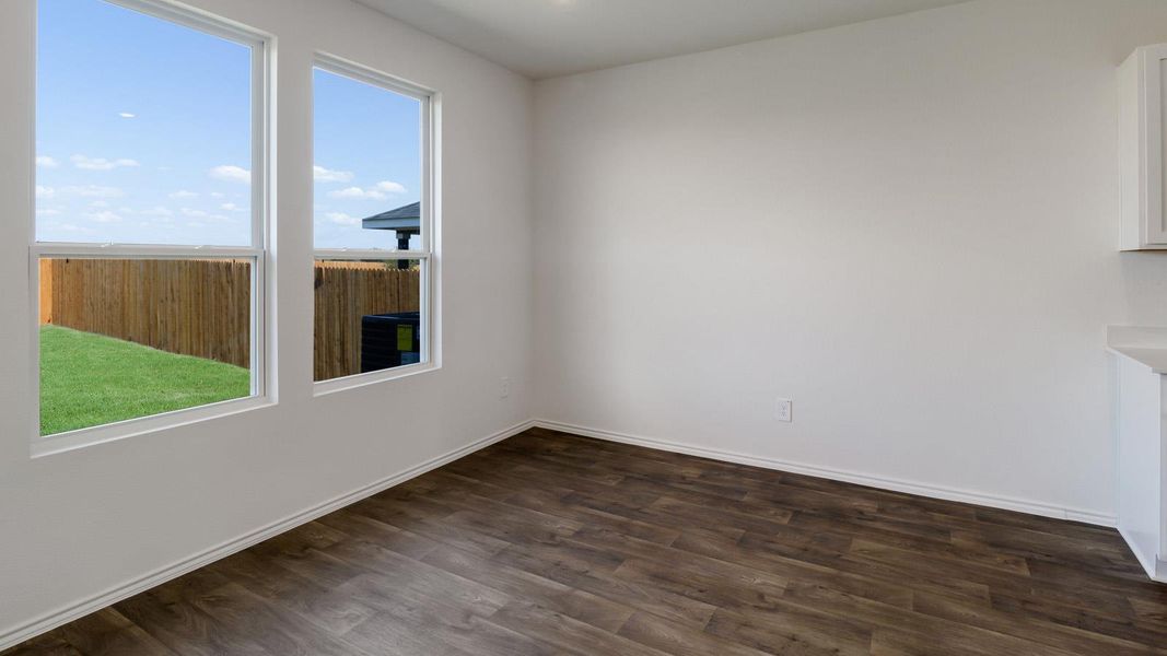 Spacious, unfurnished interior of a new home in Marigold, Kyle (Image 11).