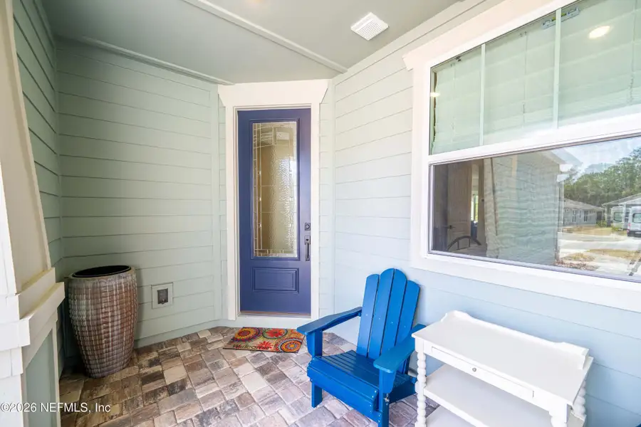 Exterior details and patio area of a home in , Ponte Vedra (Image 23).