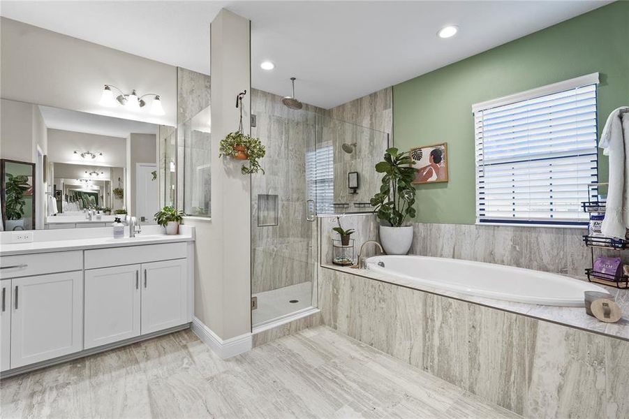 Furnished interior view inside a new home in , Parrish (Image 47).