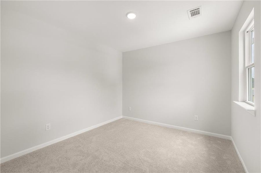 Spacious, unfurnished interior of a new home in Greene Farm, Cartersville (Image 36).