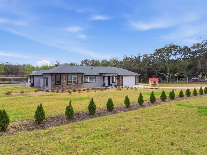 Image 40 of a home in .