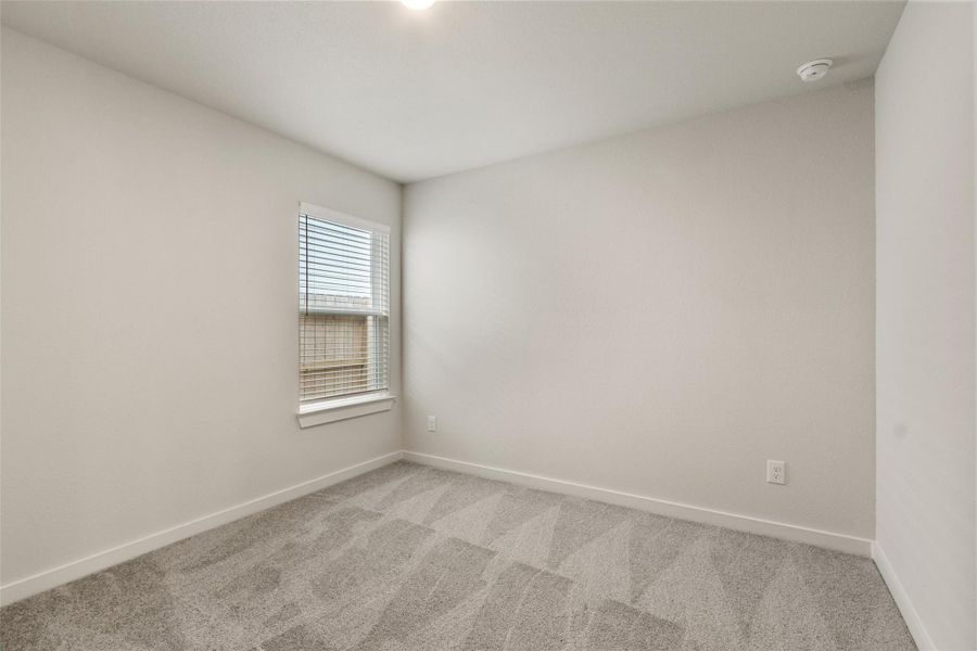 Image 13 of a home in Colony at Pinehurst.