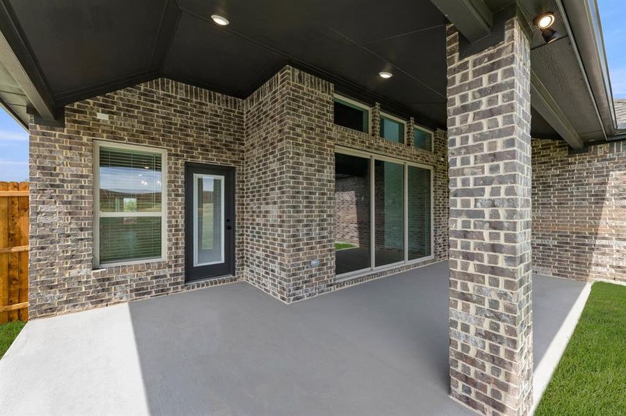 210 Cheyenne Mountain-Patio-1